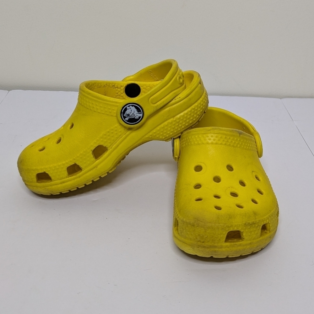 Crocs Yellow Sandal Water Shoe 6T